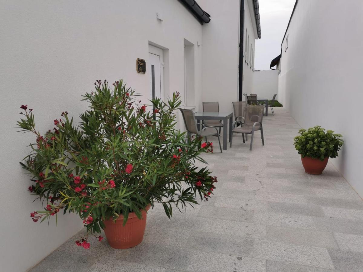 Zum Hofgassl Haus Isi Διαμέρισμα Mörbisch am See Εξωτερικό φωτογραφία
